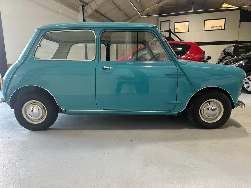 MORRIS MINI