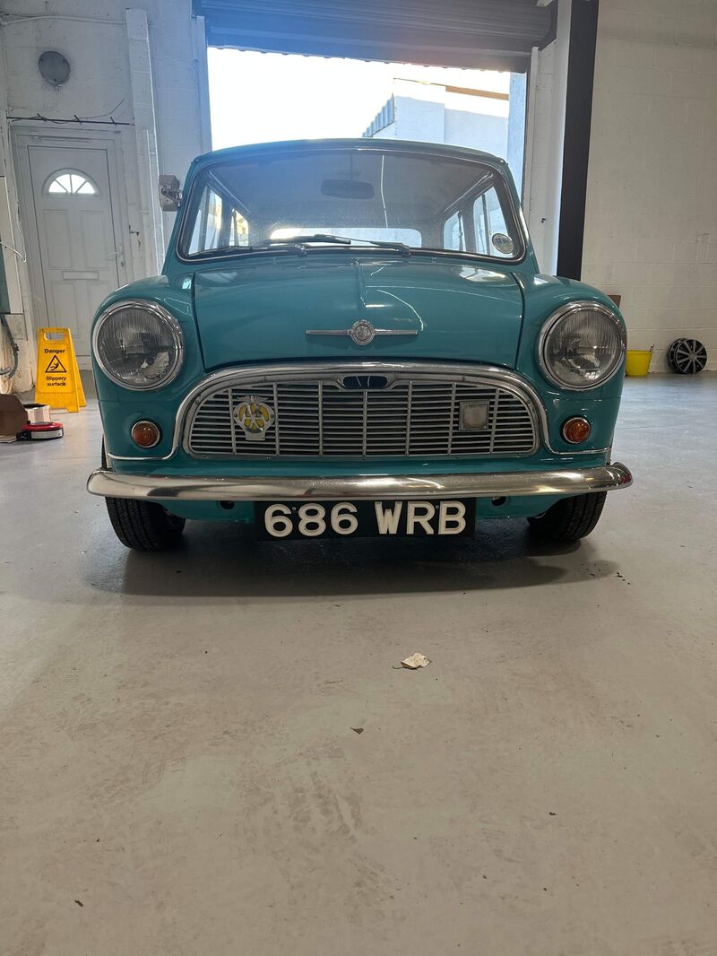 MORRIS MINI