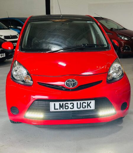 TOYOTA AYGO 1.0 VVT-i Move Euro 5 5dr